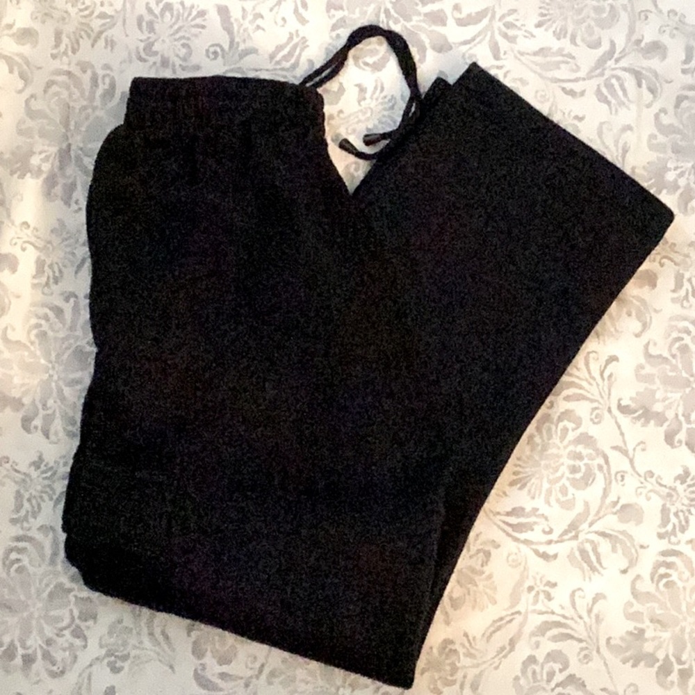 CARGO Men’s Black Heavyweight Cargo Sweatpants